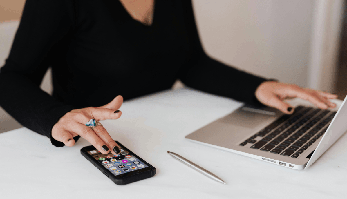 Rechnungsprüfung digital am Laptop durchführen