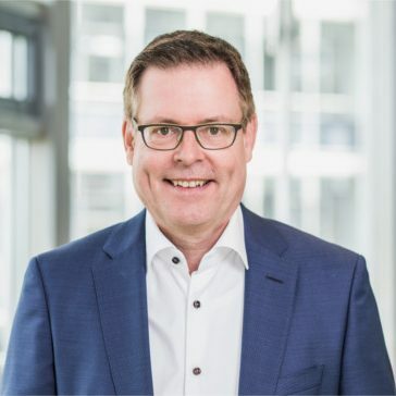 Der Geschäftsführer Markus Rohrbach beim 25 jährigen Jubiläum der Firma